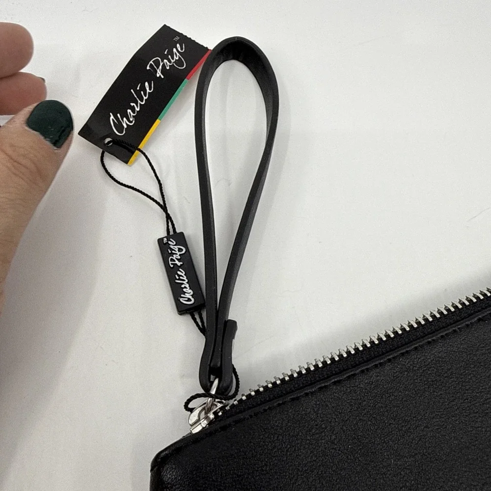 Charlie Paige Black Red Plaid Strap Wristlet Clutch Purse NWT 7x4